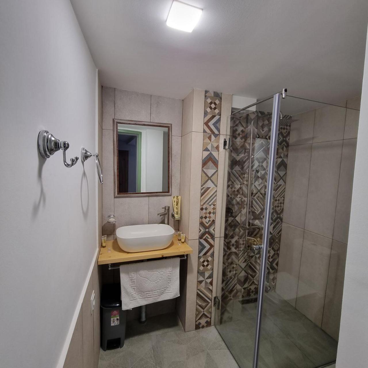 River House Boutique Hotel 3*